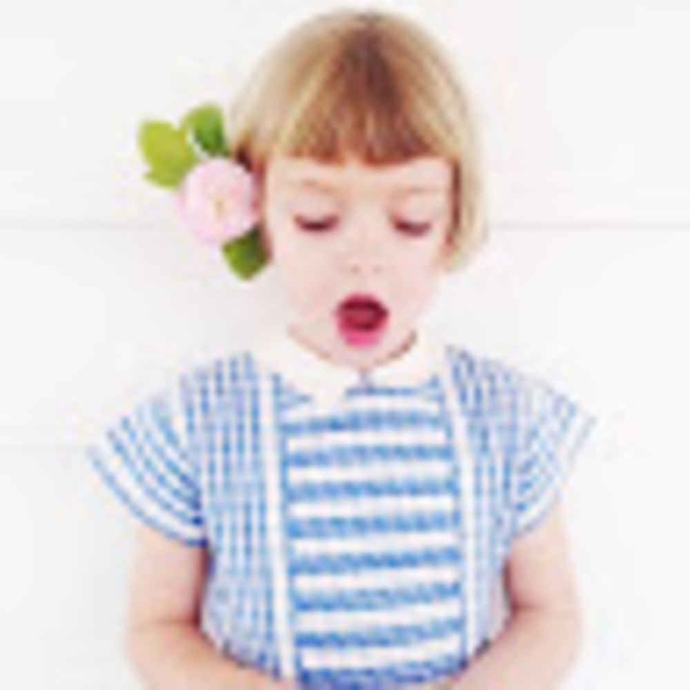 Meet your Posher, Iris